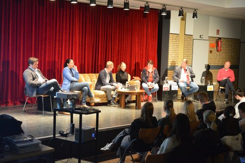 Podiumsdiskussion im Gymnasium Bad Essen